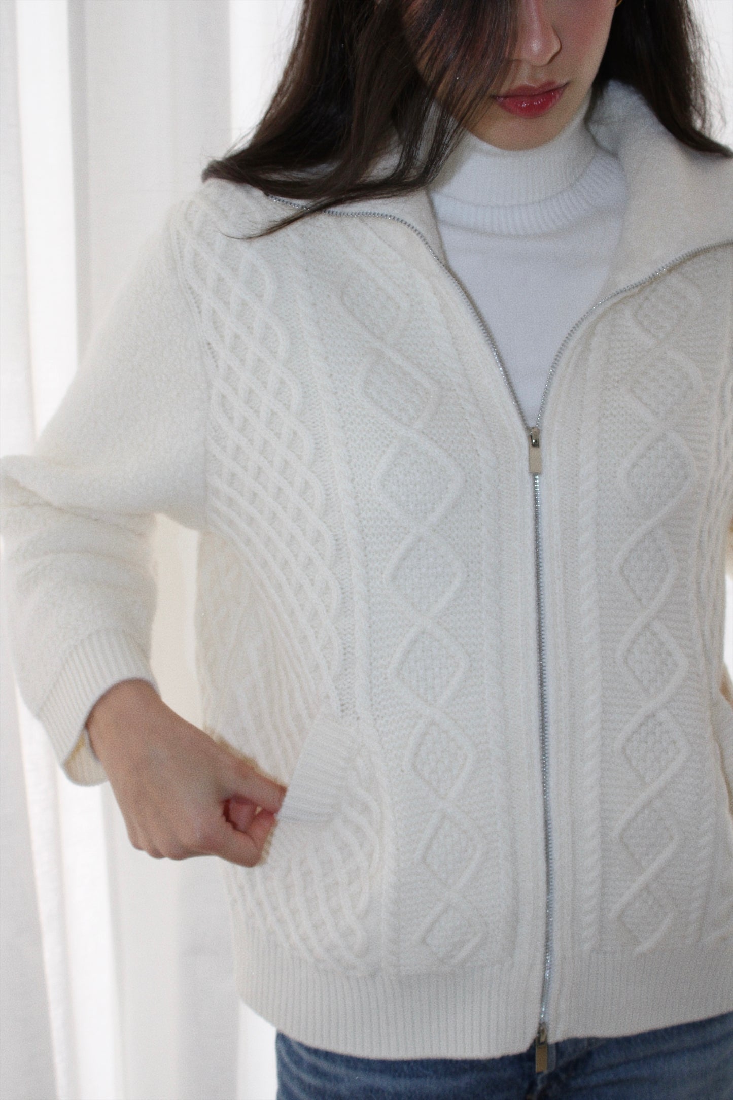 The Blanche Knit