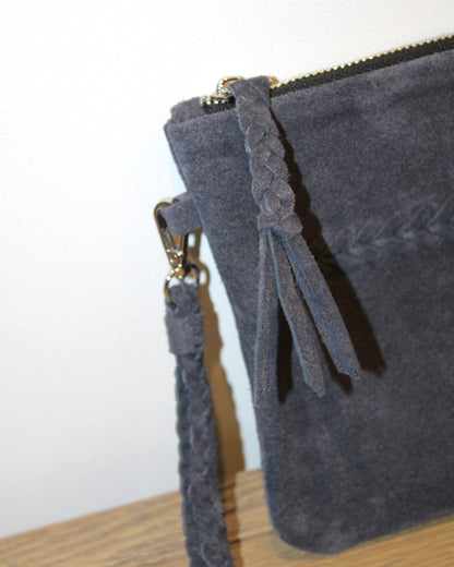 The Pocket Nomad in Oscuro Gris
